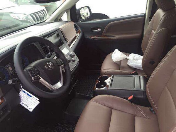丰田塞纳3.5L现车 四驱塞纳分期贷款36万-图6