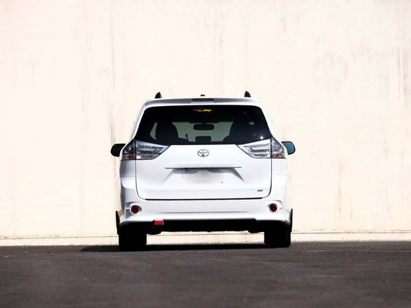 2017款豐田塞納商務車 深秋優(yōu)惠盛宴勁促-圖6
