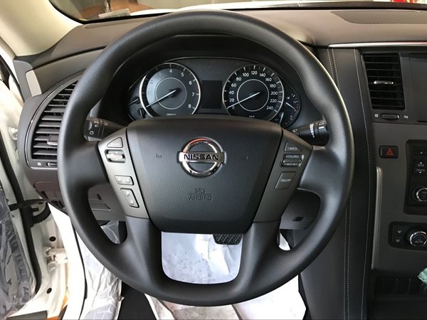 17款日產(chǎn)途樂Y62現(xiàn)車 尼桑4.0L/5.6促銷-圖5