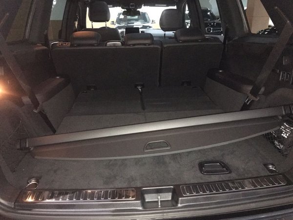 2017款奔馳GLS450現(xiàn)車 最新報(bào)價(jià)一手資訊-圖7