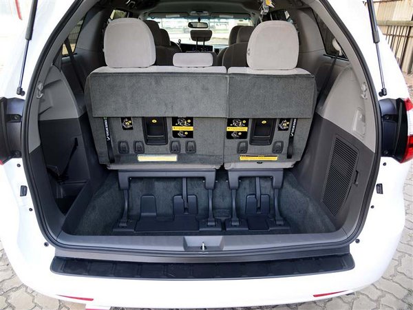 16款丰田塞纳3.5L 四驱MPV商务0首付购车-图7