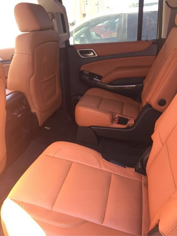 GMC育空全尺寸SUV 6.2L顶配秒杀路虎揽胜-图6