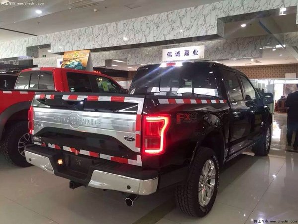 福特F150國(guó)王牧場(chǎng)3.5TT 大皮卡泥地爭(zhēng)雄-圖7