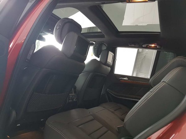 17款奔馳GLS63AMG現(xiàn)車 紅色全國只此一臺-圖6