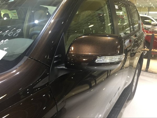 17款豐田霸道4000現(xiàn)車 傳承經(jīng)典顏色多樣-圖10