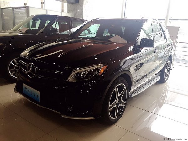 16款加版奔驰GLE450AMG 90万满配GLE配置-图3