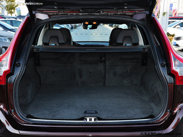 沃尔沃XC60四驱SUV 超值五星安全新行情-图11