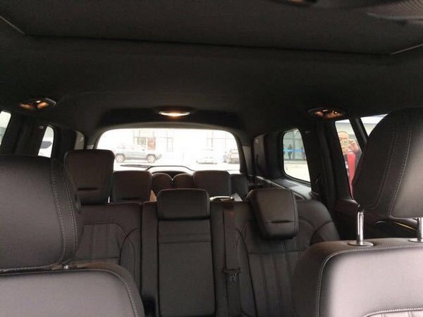 2017款奔驰GLS450 七座商务SUV配置丰富-图9