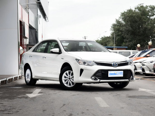豐田凱美瑞優(yōu)惠高達(dá)1萬(wàn)元 現(xiàn)車(chē)熱銷(xiāo)中-圖1