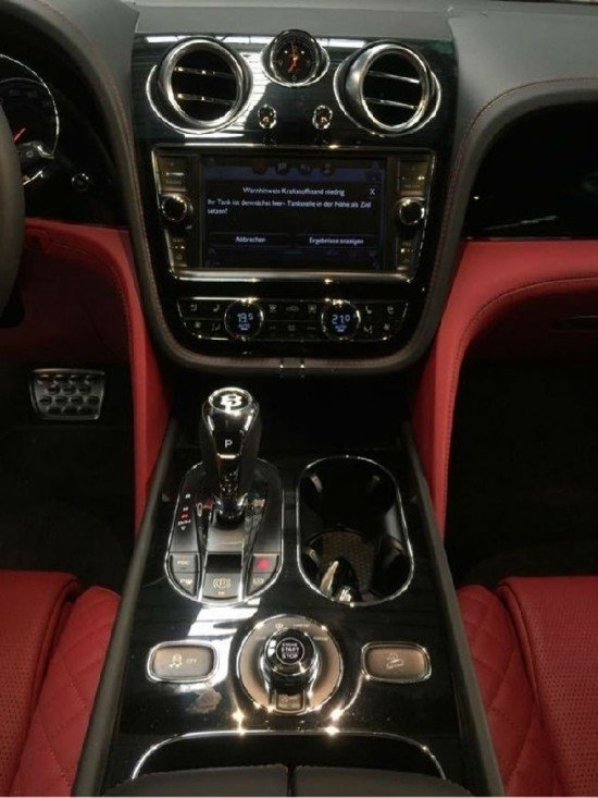 17款宾利添越6.0T 进口人气SUV火爆促销-图5