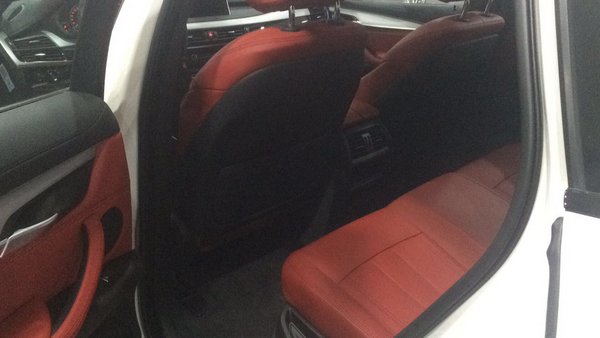 2017款宝马X6M现车 设计升级裸促价惠降-图8