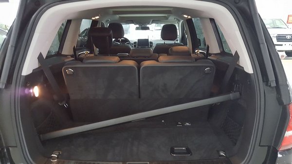 2017款奔馳GLS450港口行情 美規(guī)更便宜了-圖6