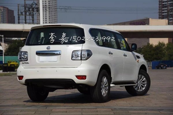2017款日產(chǎn)途樂4.0 本周特價(jià)促好評(píng)如潮-圖3