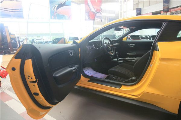 2017款黄色福特野马2.3T 三包质保高颜值-图5