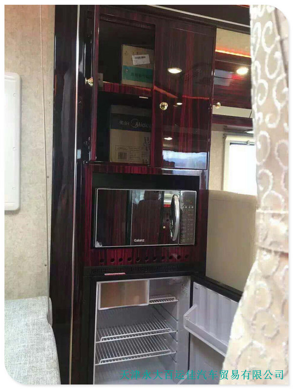 奔馳斯賓特24J房車 豪華改裝版應(yīng)有盡有-圖7