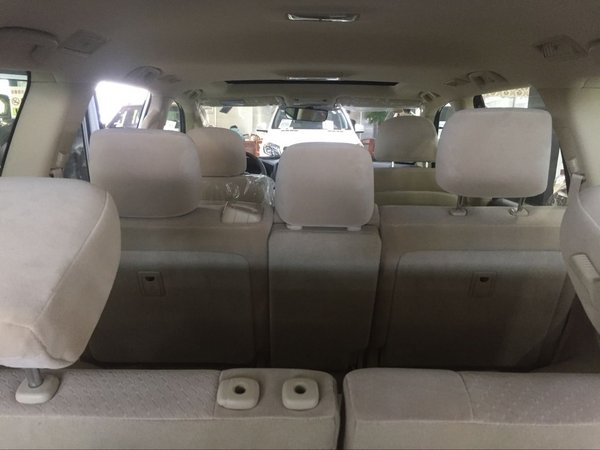 17款丰田酷路泽4000 新车实拍解密新越野-图9