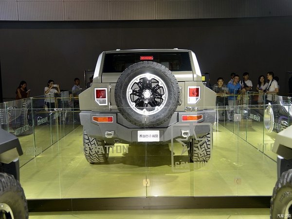 2017款乔治巴顿战剑现车 王牌越野108万-图6