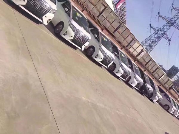 2016款丰田埃尔法 尊贵豪华保姆车低折惠-图8