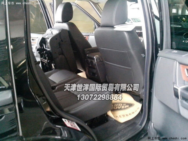 更有气质. 内饰方面:2014款路虎发现四的4辐方向盘能够从高清图片