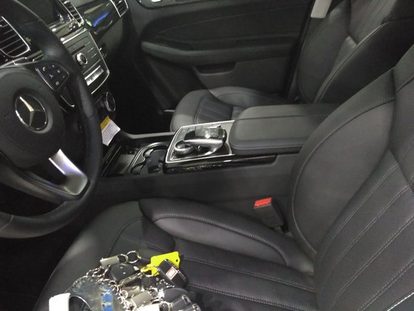 17款奔馳GLS450現(xiàn)車(chē) 平行進(jìn)口奔馳低價(jià)售-圖5