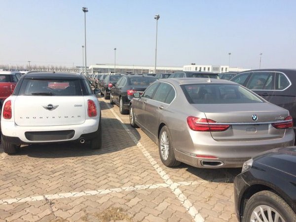 进口宝马740奢华轿车 五一批量降价过万-图12