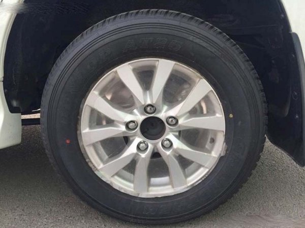 豐田酷路澤4600現(xiàn)車 草原縱馳放開最底價-圖3