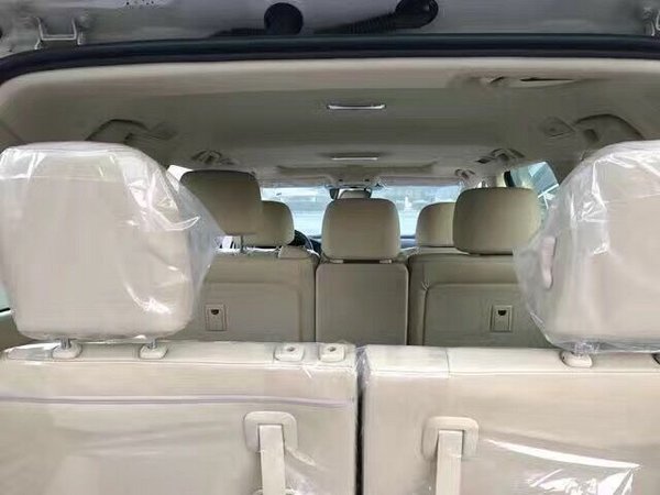 16款豐田酷路澤4000高配 陸巡帶真皮配置-圖9