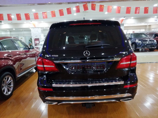 17款奔驰GLS450港口拆箱价 底价只为走量-图3