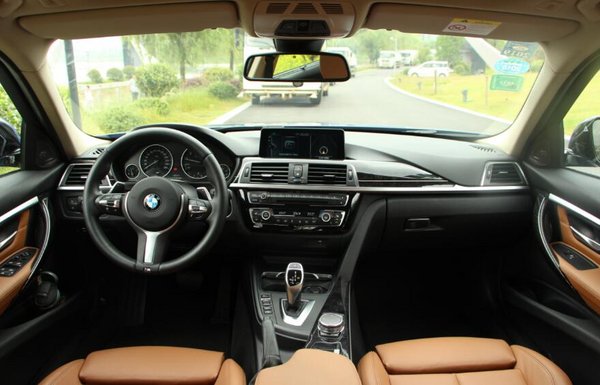 动力就像存款  试驾BMW330LI-图1