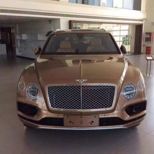 17款宾利添越高端定位SUV 霸气抵港嗨购-图2