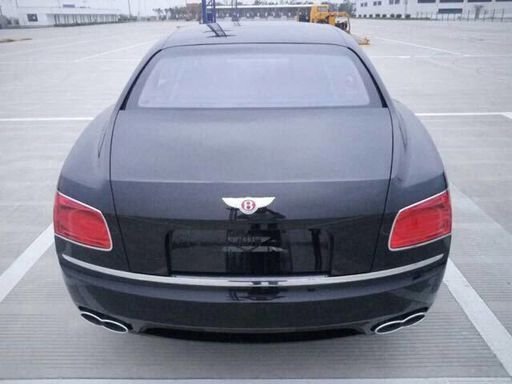 16款宾利飞驰4.0T现车 配置升级V8低折扣-图3