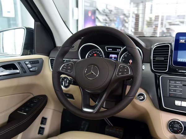 2017款奔馳GLS450特價 時尚風(fēng)格熱銷價甩-圖6