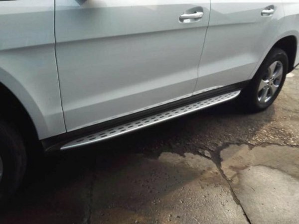 2017款奔馳GLS450現(xiàn)車 爆降體驗新年新惠-圖3