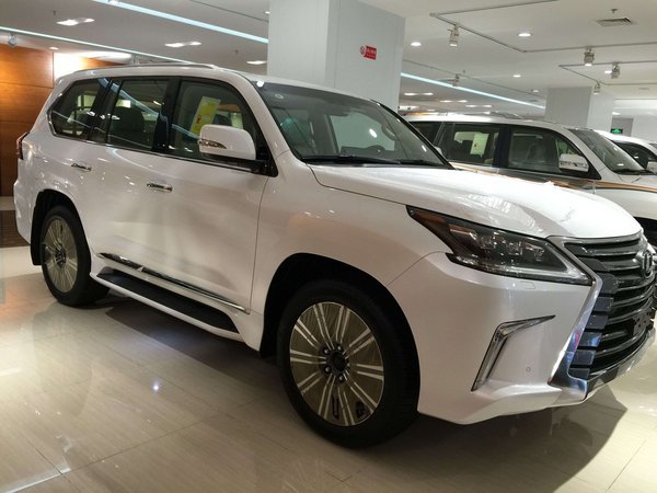 16款雷克薩斯凌志LX570 國慶節(jié)提車指南-圖3