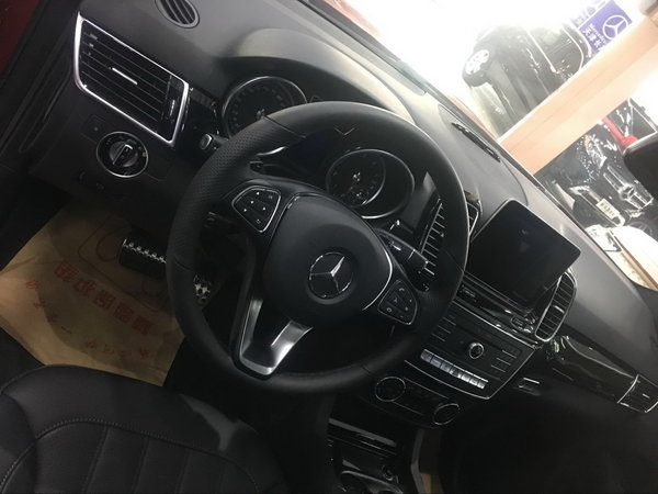 2018款加版奔驰GLE400 配置全无形底价售-图5