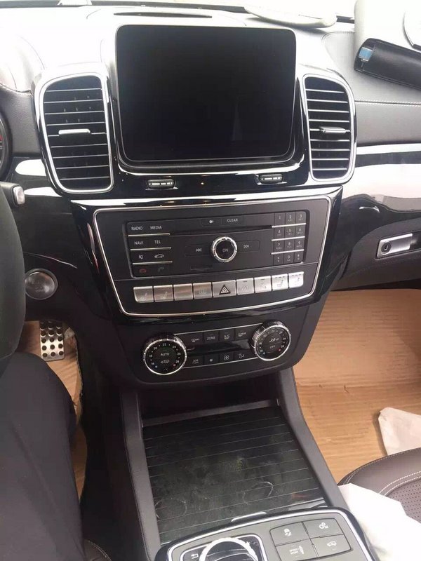 17款奔驰GLS63AMG 公路越野现车性能超强-图5
