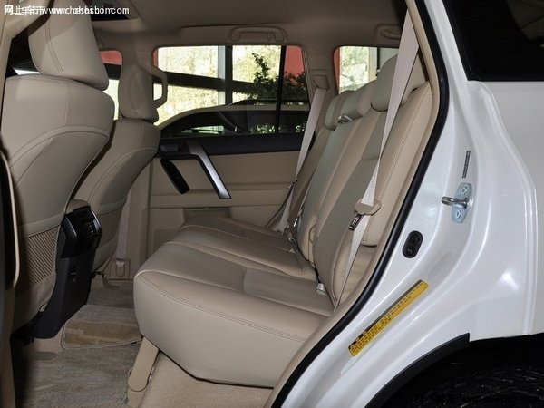 14款丰田普拉多2700中东版 鼎力回馈超低价