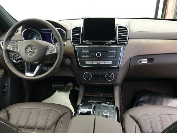 2017款奔馳GLS450僅103萬(wàn) 港口全新四驅(qū)-圖4