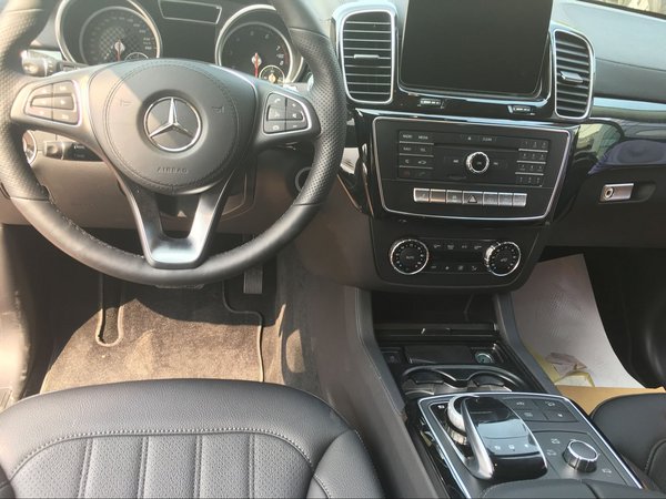 2017款奔馳GLS450 美規(guī)版/加版現(xiàn)車到店-圖8