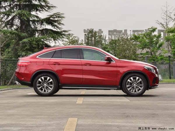 奔驰GLE400全新SUV  特价68万分期赢豪礼-图5