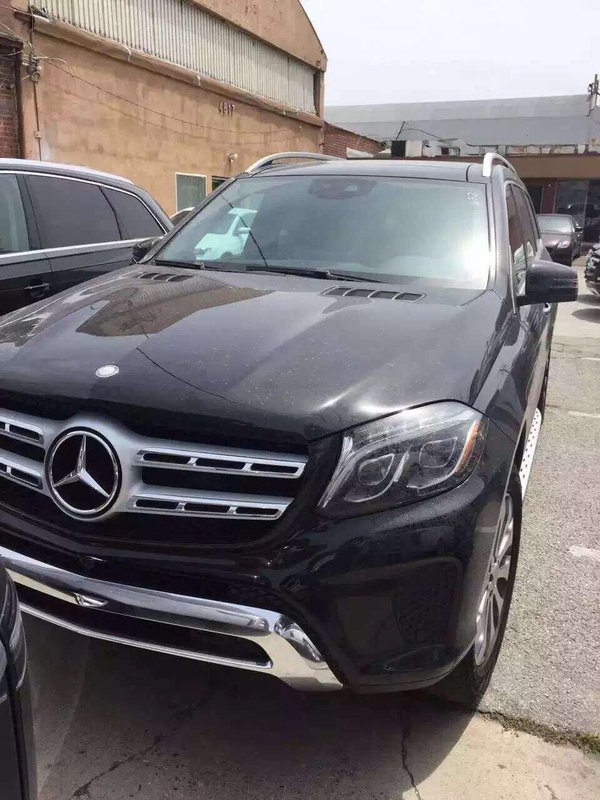 17奔馳GLS450首批入港 轟動(dòng)全港現(xiàn)車低價(jià)-圖6