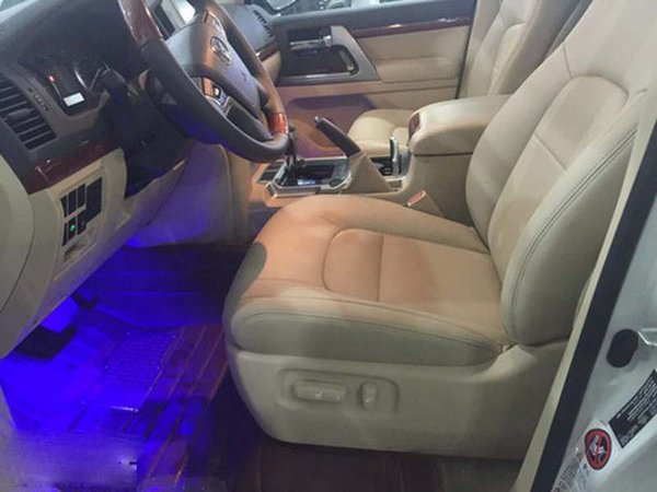 中東豐田酷路澤4000現(xiàn)車 騰躍底價V6秒殺-圖7