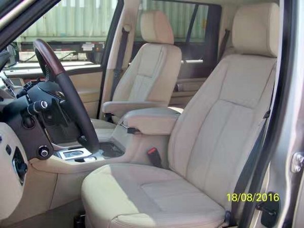 路虎发现四限量版 王牌越野展现不俗气质-图7