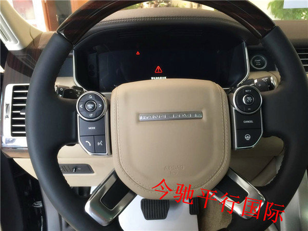 路虎揽胜行政3.0现车 暴雨街头畅快行进-图4