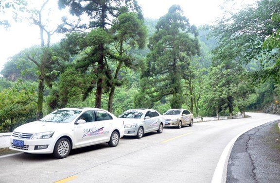 新桑塔纳 名山 西 游记之庐山真面目高清图片