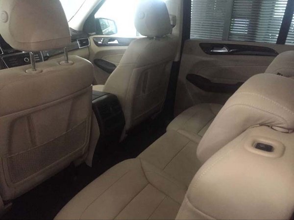 17款奔馳GLS450美規(guī) 103萬現(xiàn)車行情配置-圖6