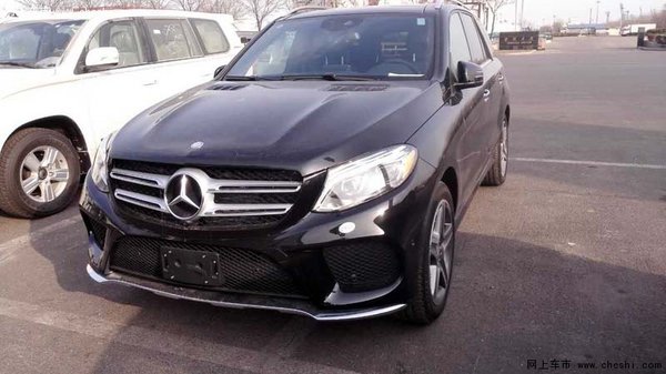 奔驰GLE350城市运动风 现车狂甩惊喜不断-图2