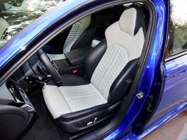 17款奥迪RS6现车 性能可靠豪轿优惠促销-图9