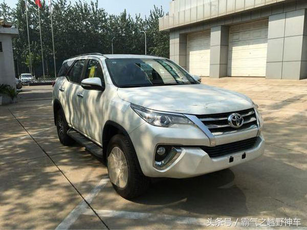 17款豐田穿越者2.7L現(xiàn)車32萬 配置包詳解-圖1