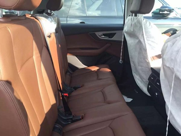 美规奥迪Q7新车不到50万超低价让你尖叫-图5